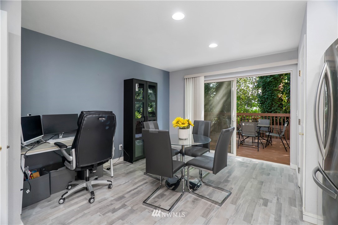 404 Taylor Avenue Northwest, Unit B Renton, WA 98057 - Photo 10 of 20 Gallery Image 10