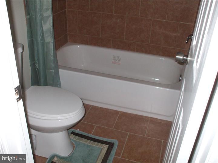 77 Stonegate Road Quakertown, PA 18951 - Photo 10 of 16 Bathroom