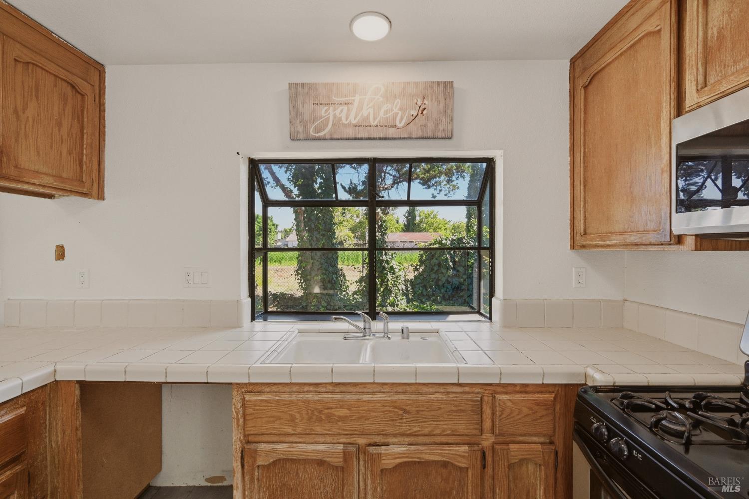 1991 Marshall Road Vacaville, CA 95687 - Photo 15 of 44