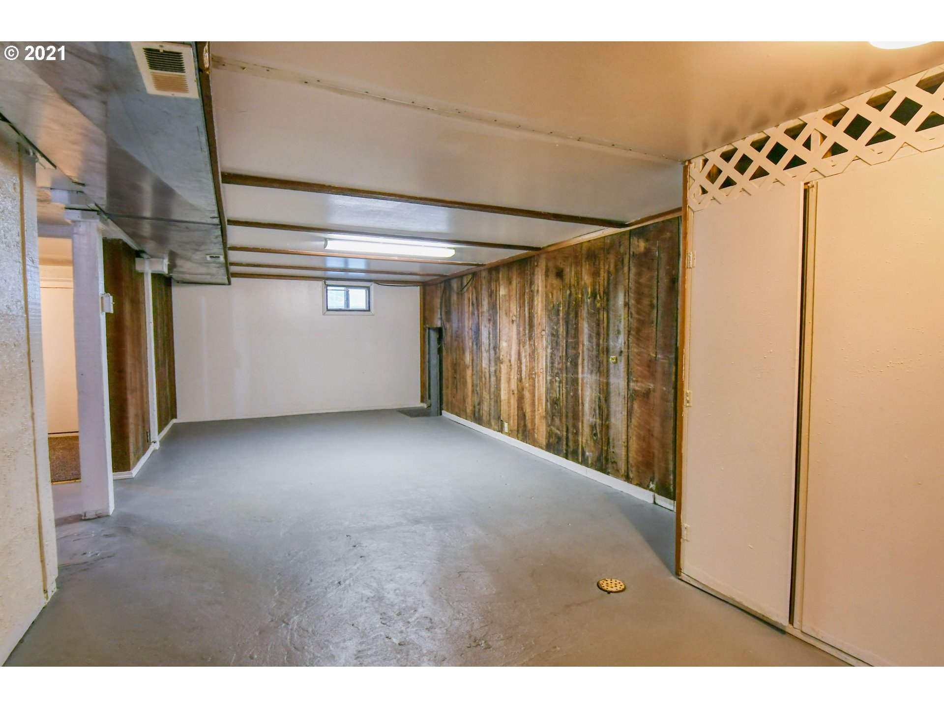 212 Southeast Isaac Avenue Pendleton, OR 97801 - Photo 24 of 32 Gallery Image 24