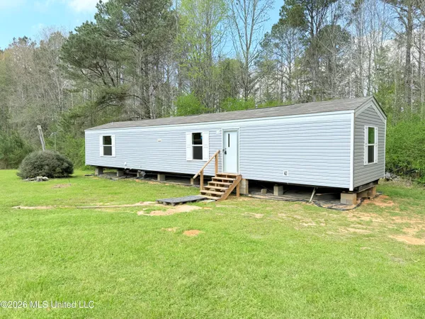 $65,000 | 300 Franklin Road, Braxton, MS 39044