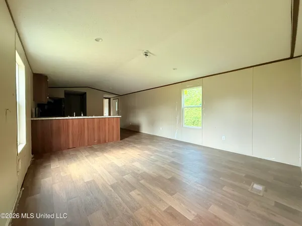 $59,500 | 300 Franklin Road, Braxton, MS 39044