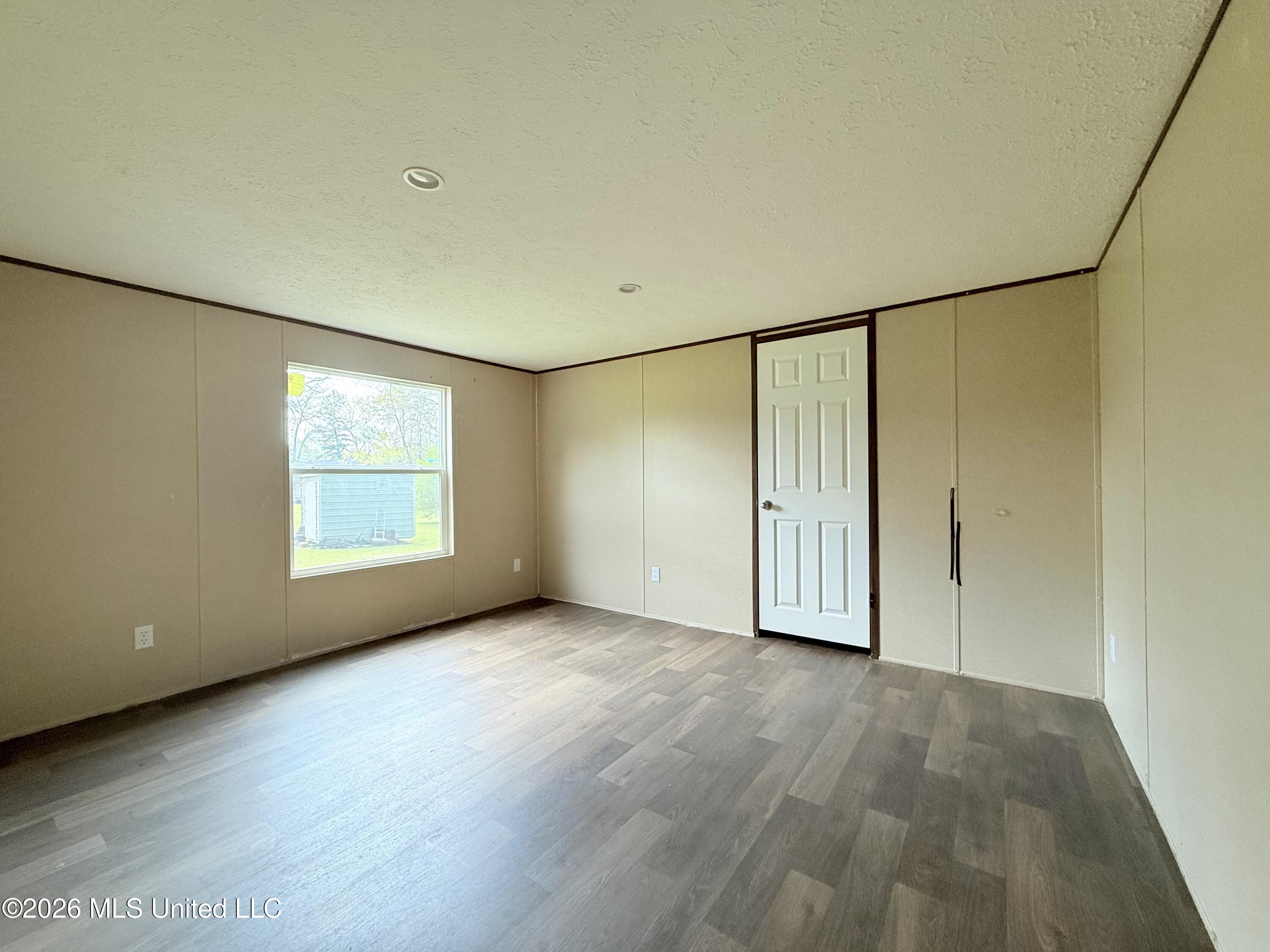 300 Franklin Road Braxton, MS 39044 - Photo 6 of 13 IMG_5263