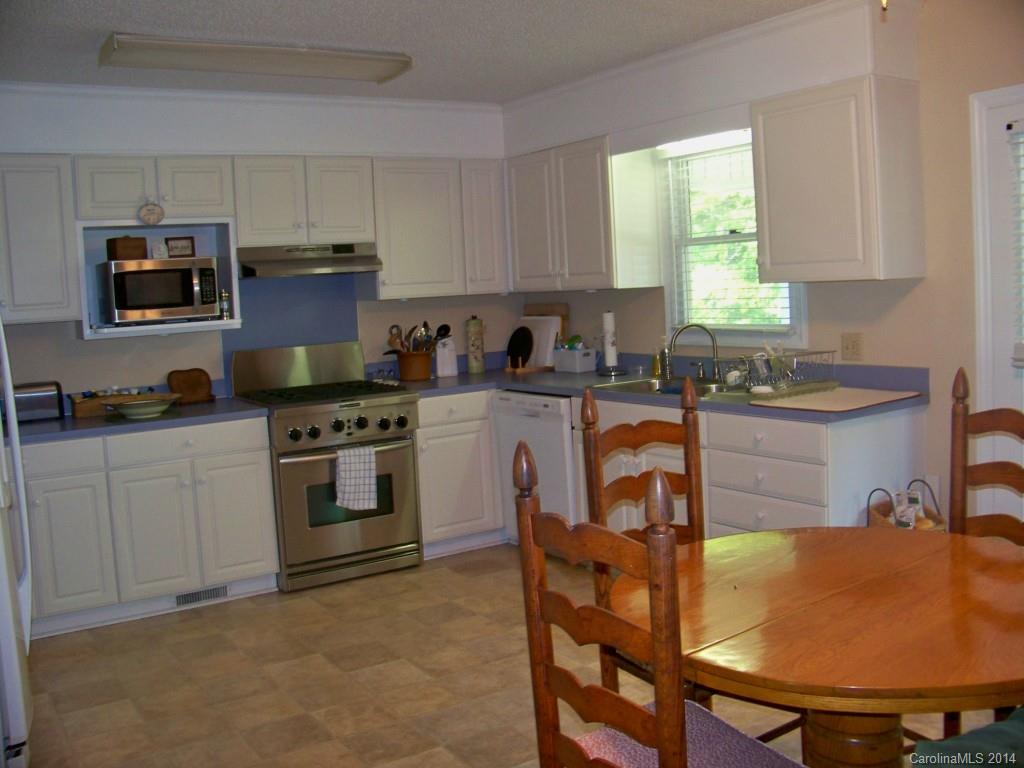 1332 Requa Road Cherryville, NC 28021 - Photo 6 of 24 Gallery Image 6