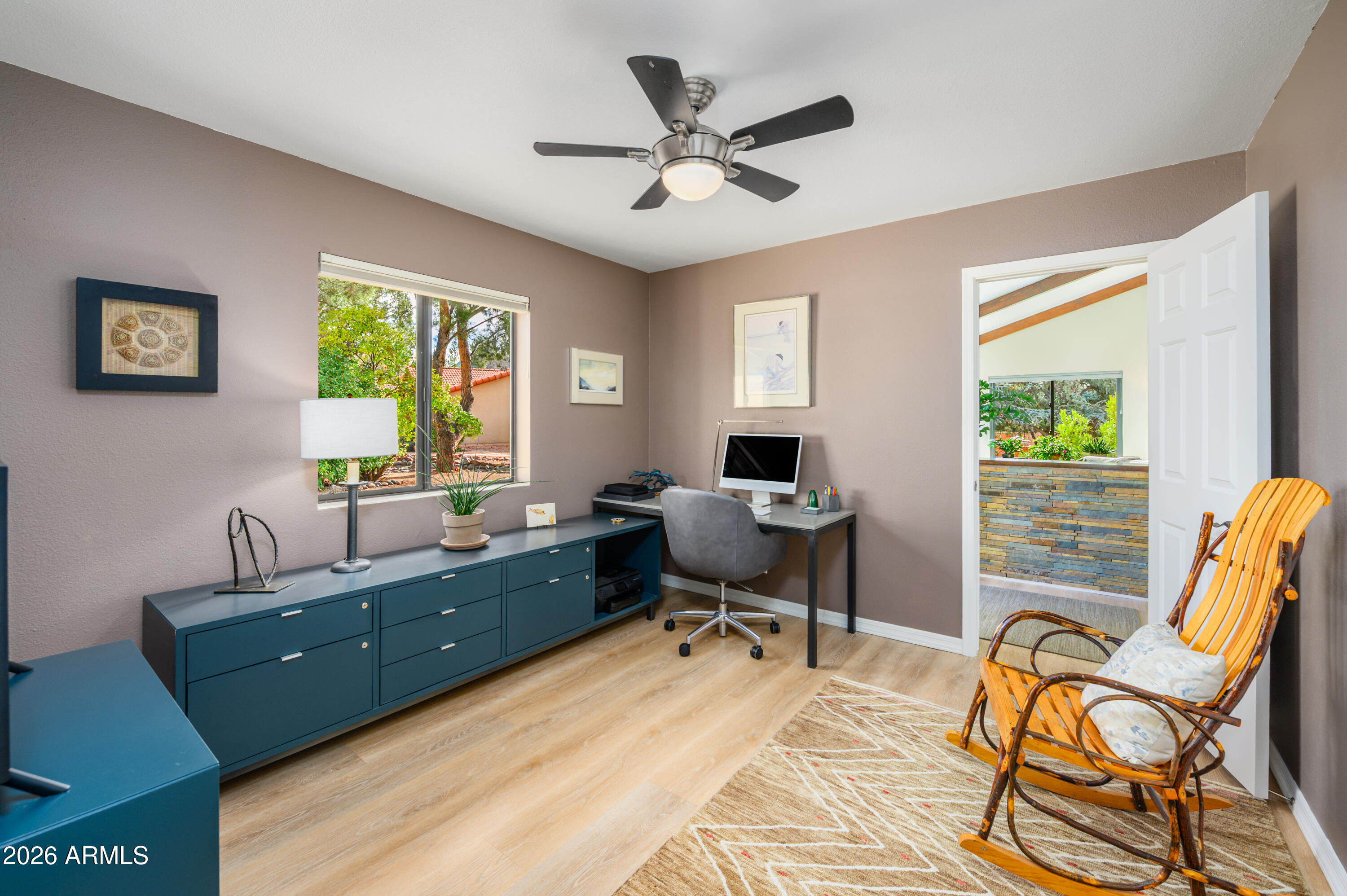 190 Creek Rock Road Sedona, AZ 86351 - Photo 15 of 41 Flexible office or bedroom