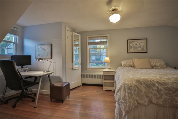 22 Foster Road Bedford, MA 01730 - Photo 13 of 17 Gallery Image 13