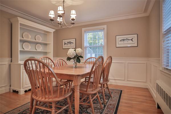 22 Foster Road Bedford, MA 01730 - Photo 9 of 17 Gallery Image 9