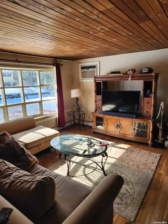 $370,000 | 6 Tyler Street, Montgomery, NY 12549