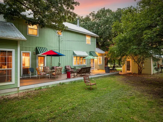 $1,190,000 | 1065 Private Road 7041, Elgin, TX 78621