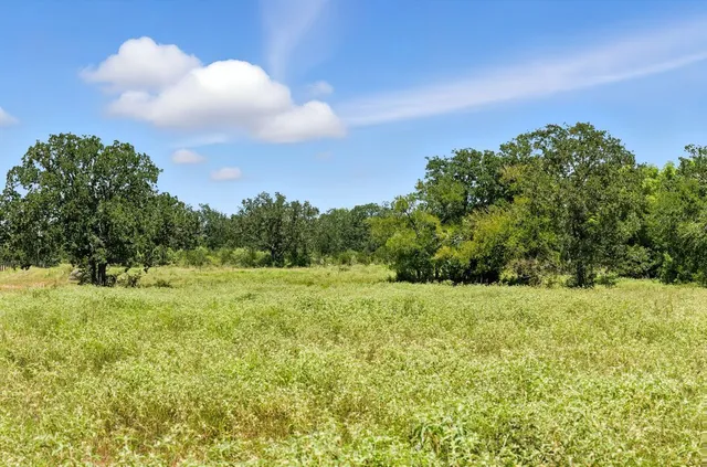 $1,190,000 | 1065 Private Road 7041, Elgin, TX 78621