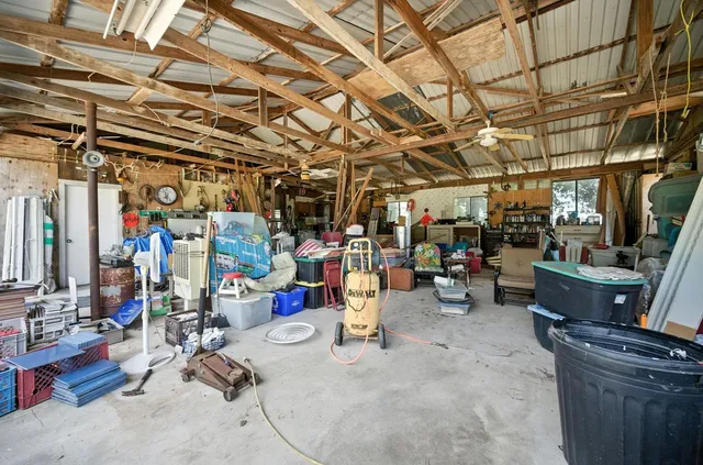 $1,190,000 | 1065 Private Road 7041, Elgin, TX 78621