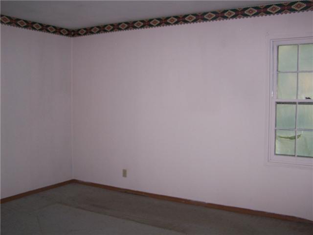 8103 Barry Road Indianapolis, IN 46219 - Photo 4 of 9 Gallery Image 4