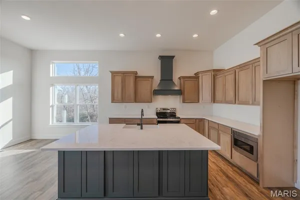 $670,000 | 21 Saratoga Spgs Drive, Silex, MO 63377