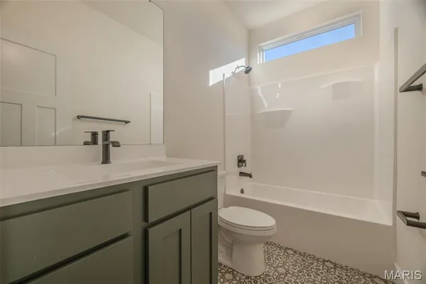 $670,000 | 21 Saratoga Spgs Drive, Silex, MO 63377