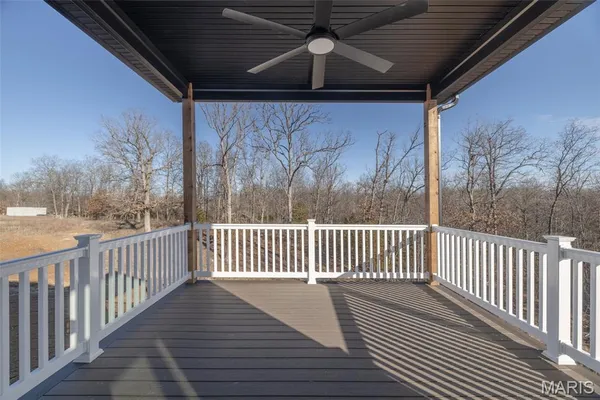 $670,000 | 21 Saratoga Spgs Drive, Silex, MO 63377