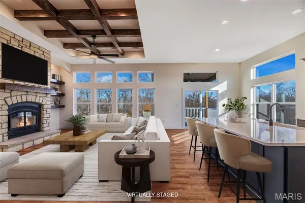 $670,000 | 21 Saratoga Spgs Drive, Silex, MO 63377