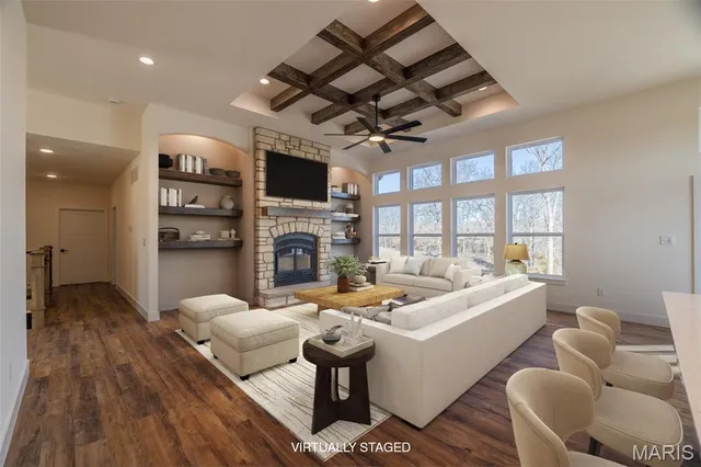 $690,000 | 21 Saratoga Spgs Drive, Silex, MO 63377