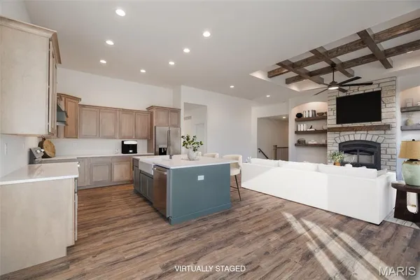 $670,000 | 21 Saratoga Spgs Drive, Silex, MO 63377