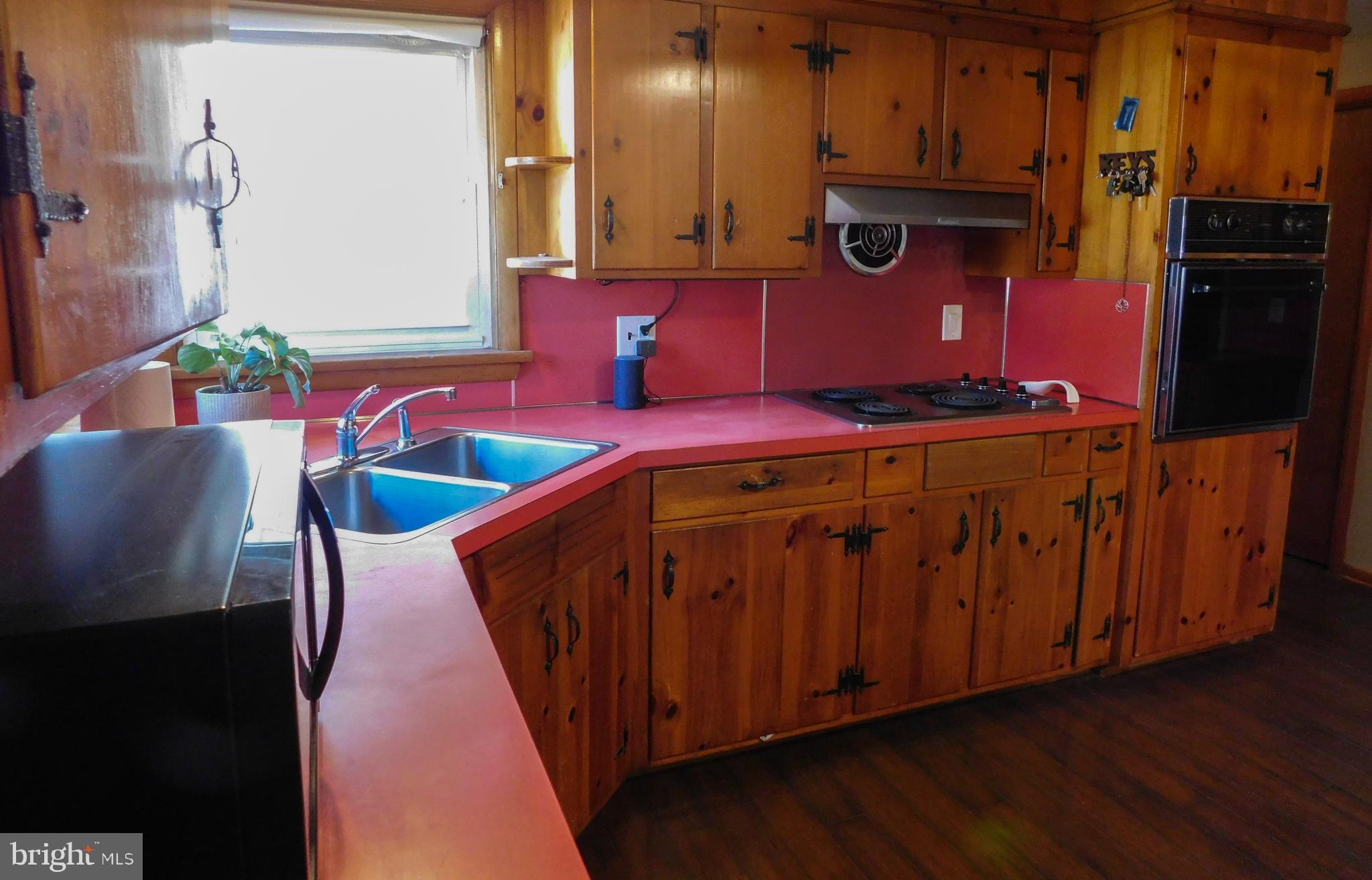 250 North Main Street Spring Grove, PA 17362 - Photo 11 of 34 Kitchen