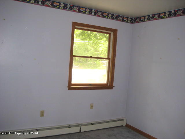 203 Decker Road Bushkill, PA 18324 - Photo 8 of 17 bedroom 1