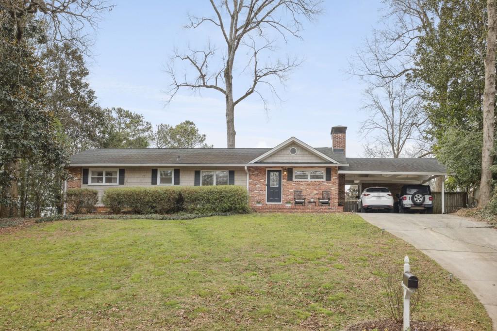 571 Valley Ln Northeast