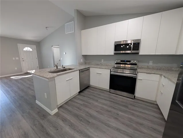 $1,900 | 2303 West Citrus Springs Boulevard, Citrus Springs, FL 34434