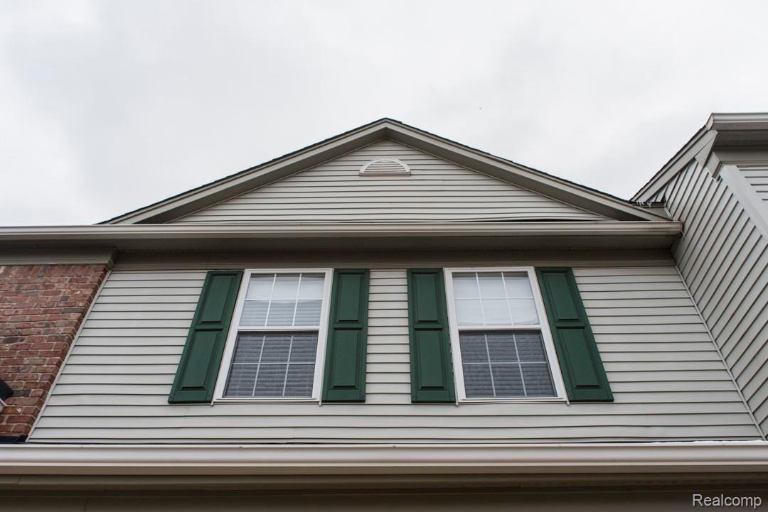 49041 Hawksburry Road Canton, MI 48188 - Photo 4 of 50 Vogel Team Hawksburry-4.jpg