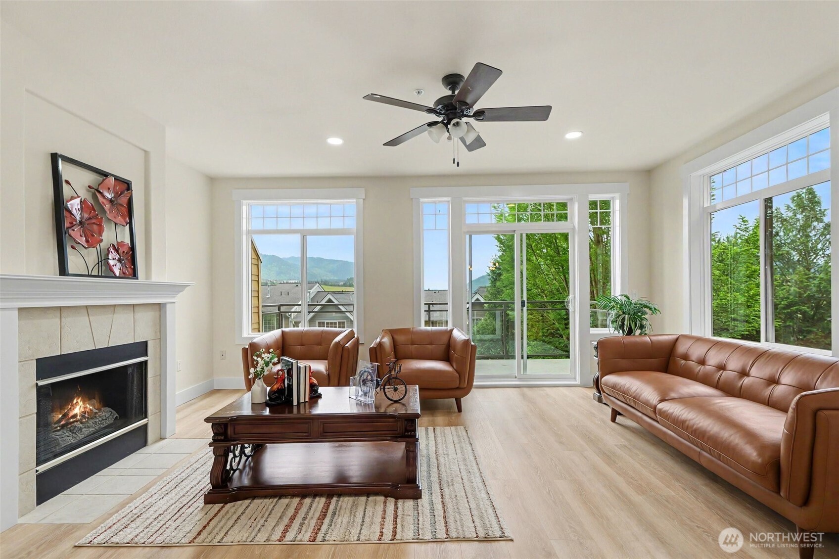 23300 Southeast Black Nugget Road, Unit M1 Issaquah, WA 98029 - Photo 8 of 31