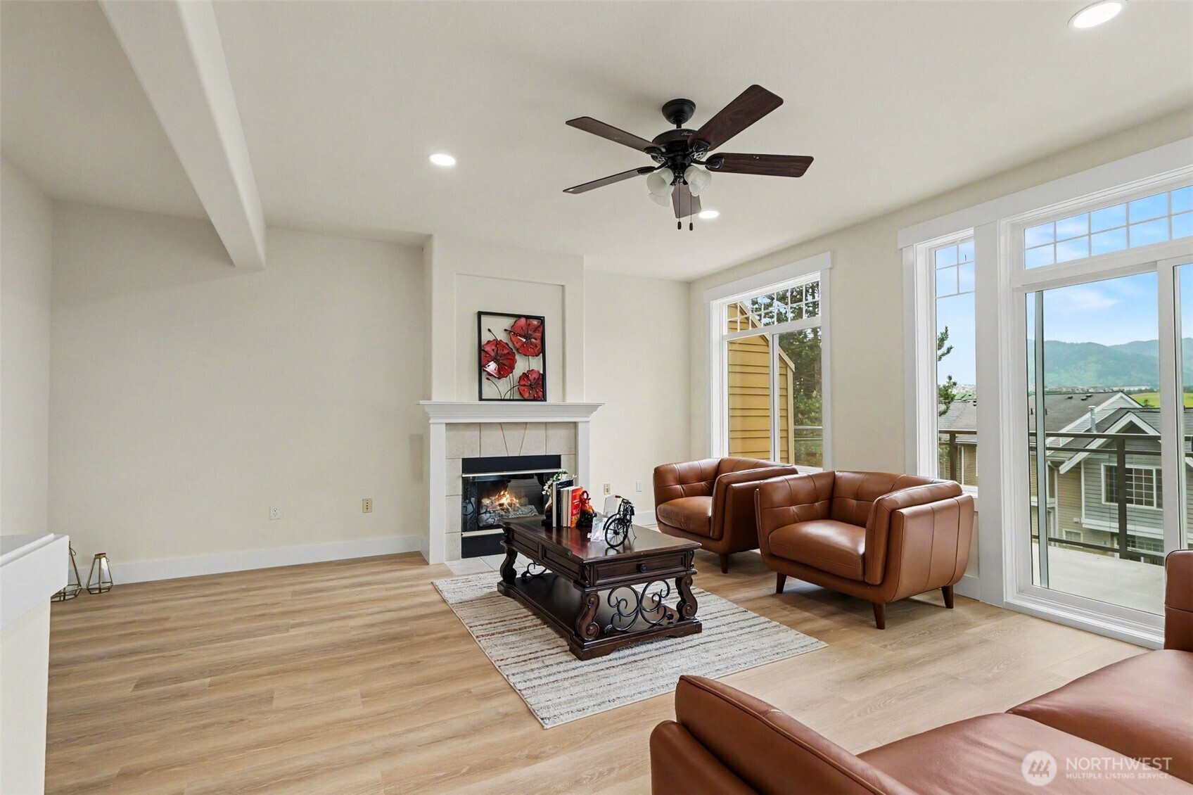 23300 Southeast Black Nugget Road, Unit M1 Issaquah, WA 98029 - Photo 9 of 31