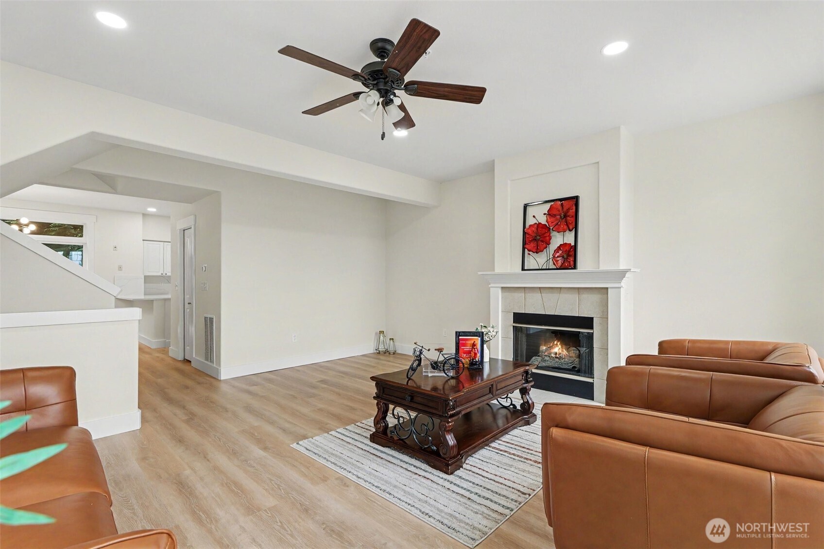 23300 Southeast Black Nugget Road, Unit M1 Issaquah, WA 98029 - Photo 10 of 31