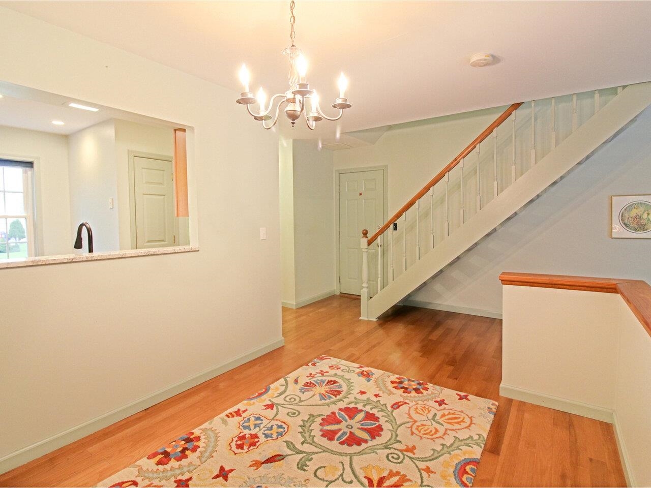 255 Eastview Circle Williston, VT 05495 - Photo 4 of 35