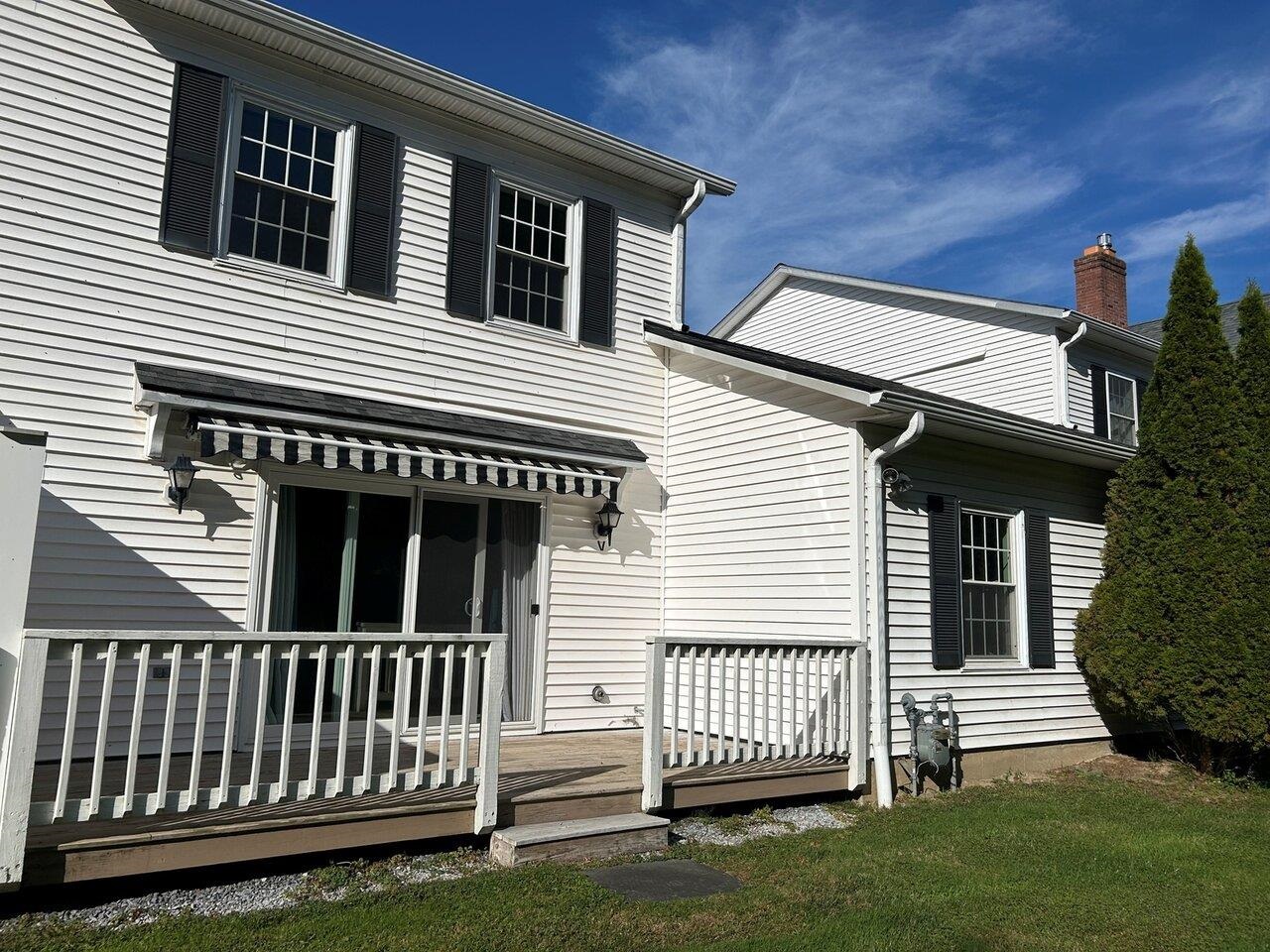 255 Eastview Circle Williston, VT 05495 - Photo 8 of 35