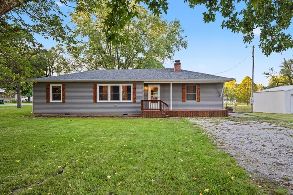 $199,900 | 1001 East Airport Road, El Dorado Springs, MO 64744