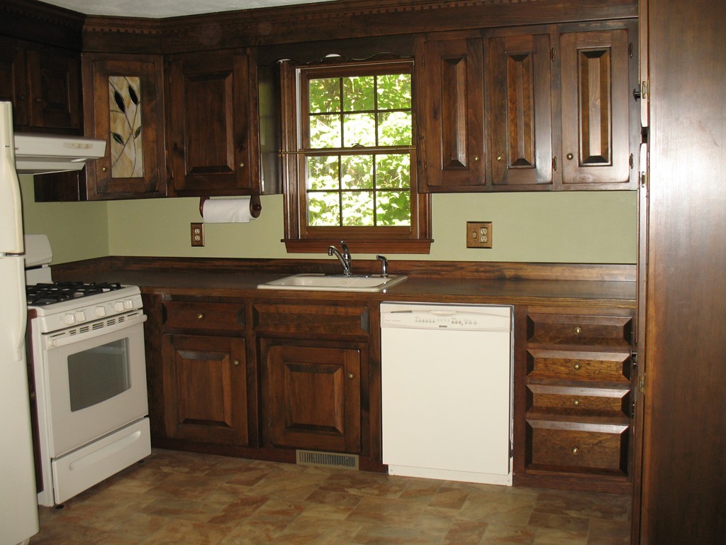 7 Paddock Road Tyngsborough, MA 01879 - Photo 6 of 22 Gallery Image 6