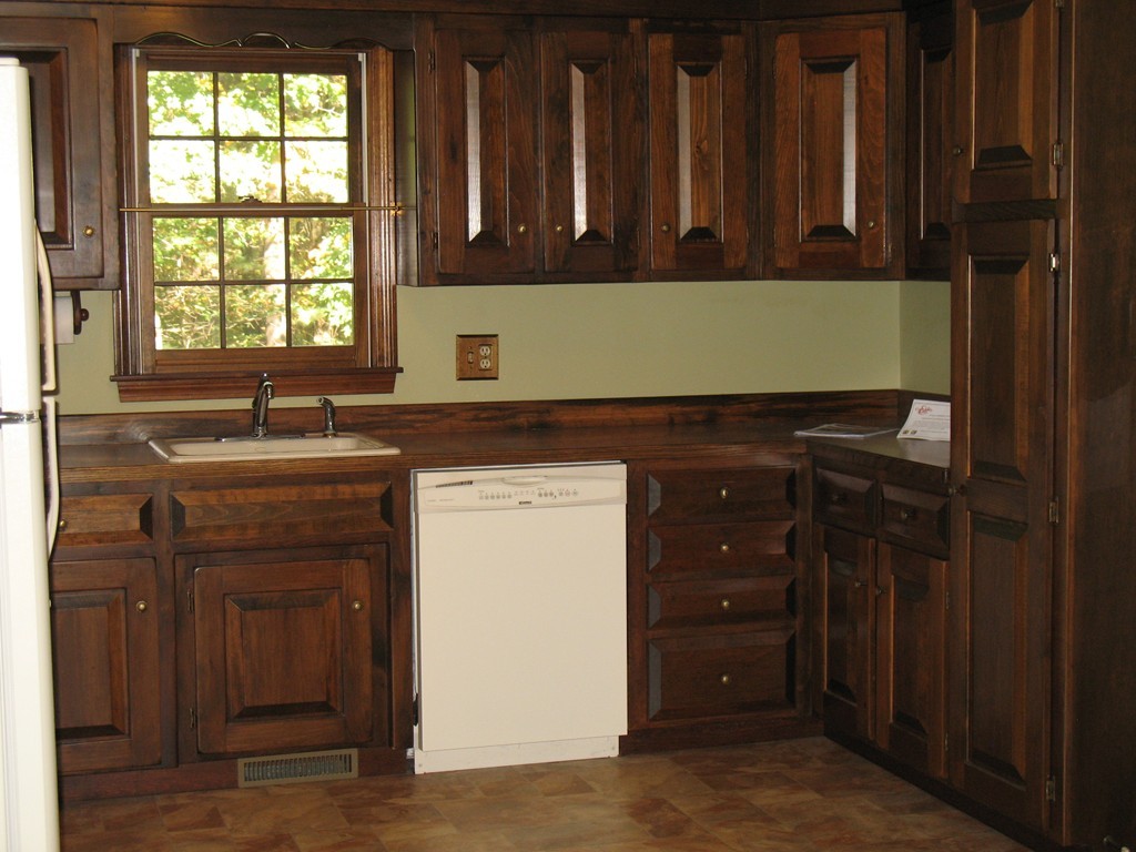 7 Paddock Road Tyngsborough, MA 01879 - Photo 8 of 22 Gallery Image 8