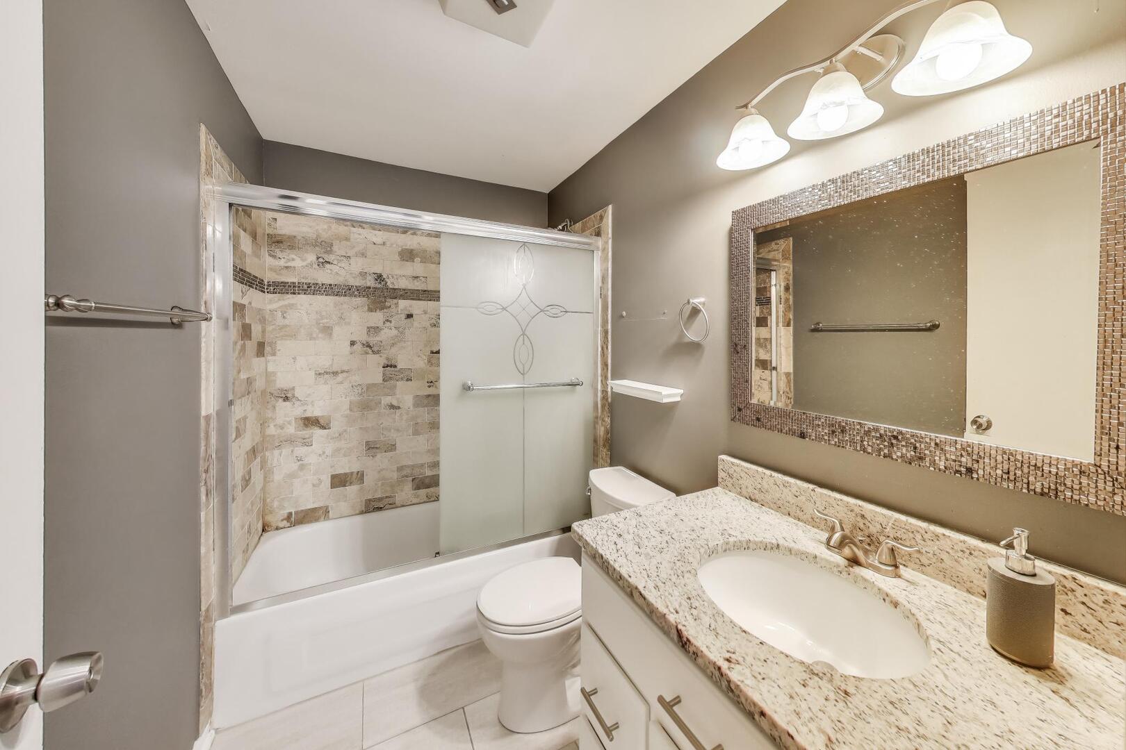 4170 Cove Lane, Unit 2B Glenview, IL 60025 - Photo 16 of 25