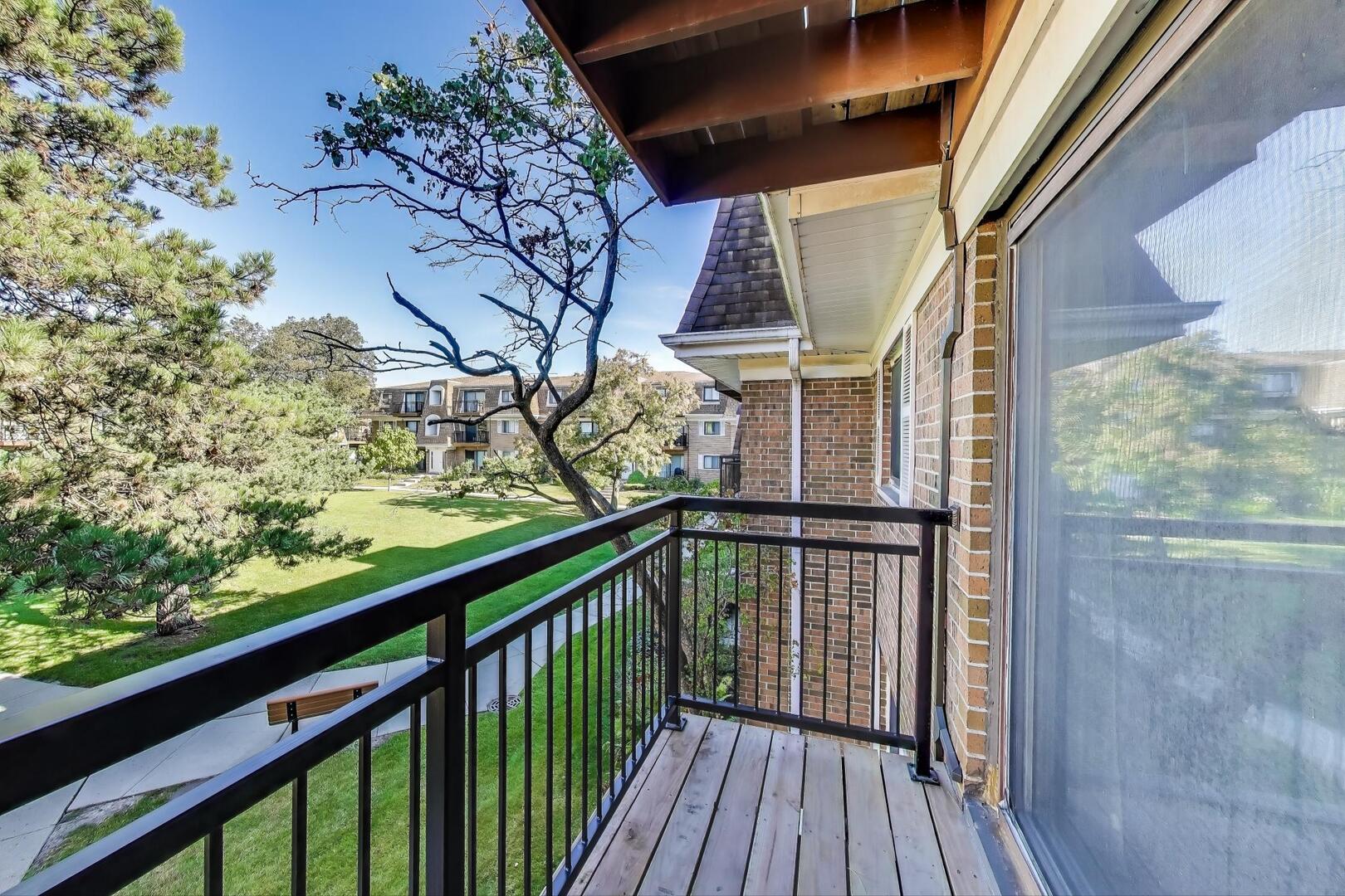 4170 Cove Lane, Unit 2B Glenview, IL 60025 - Photo 18 of 25