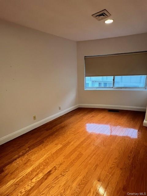 100 Cutter Mill Road, Unit 4H Great Neck, NY 11021 - Photo 23 of 27