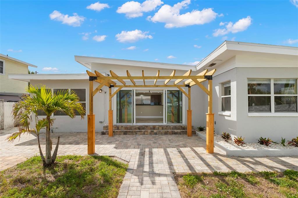 708 Sunset Cove Madeira Beach, FL 33708 - Photo 45 of 61