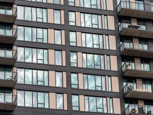 $1,050,000 | 1240 South 2nd Street, Unit 1419, Minneapolis, MN 55415