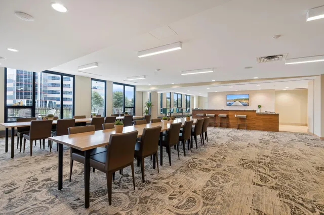 $1,050,000 | 1240 South 2nd Street, Unit 1419, Minneapolis, MN 55415