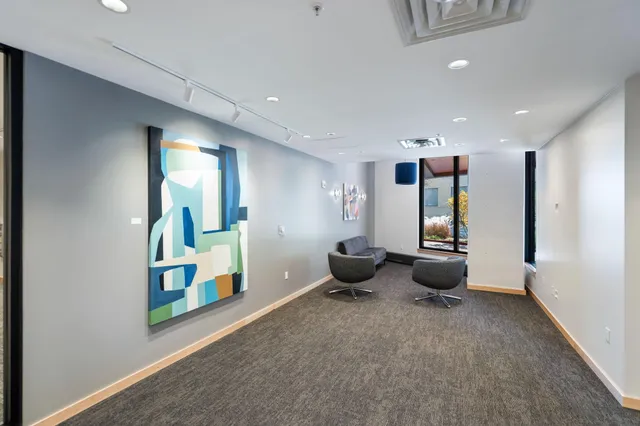 $1,050,000 | 1240 South 2nd Street, Unit 1419, Minneapolis, MN 55415