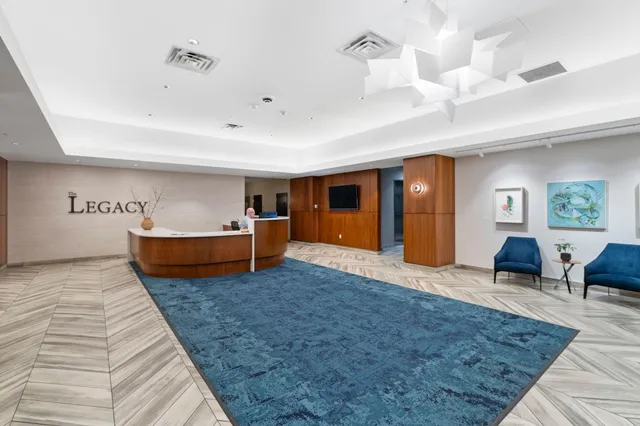 $1,050,000 | 1240 South 2nd Street, Unit 1419, Minneapolis, MN 55415