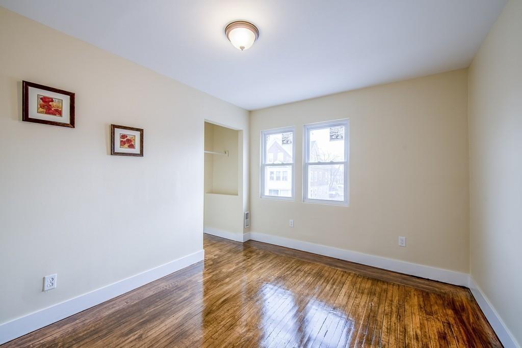 71 Yale Street Springfield, MA 01109 - Photo 12 of 30 Gallery Image 12