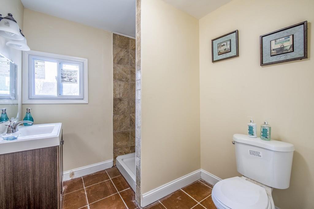 71 Yale Street Springfield, MA 01109 - Photo 21 of 30 Gallery Image 21
