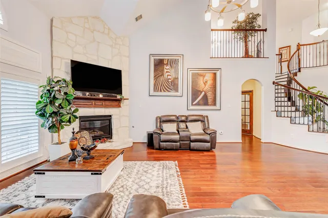 $4,500 | 20307 Cortina Valley Drive, Cypress, TX 77433