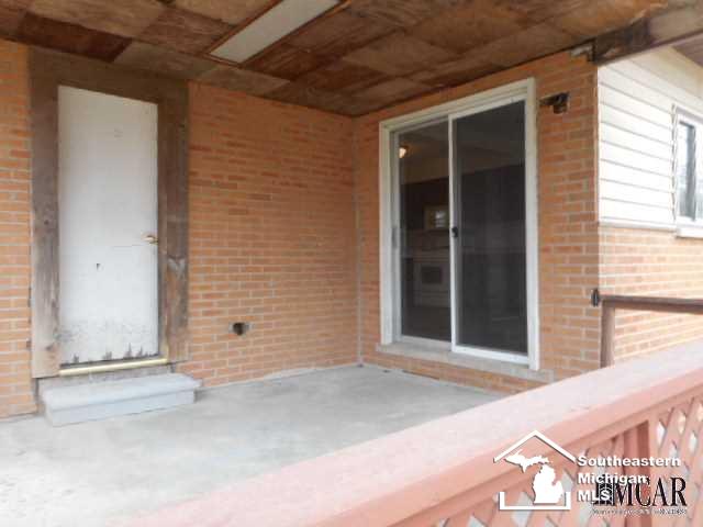 13148 Darling Road Milan, MI 48160 - Photo 9 of 23 21421403-8.JPG