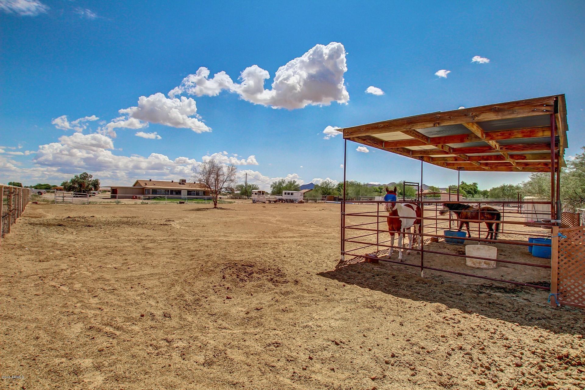 24460 South Sossaman Road Queen Creek, AZ 85142 - Photo 18 of 29 back 1
