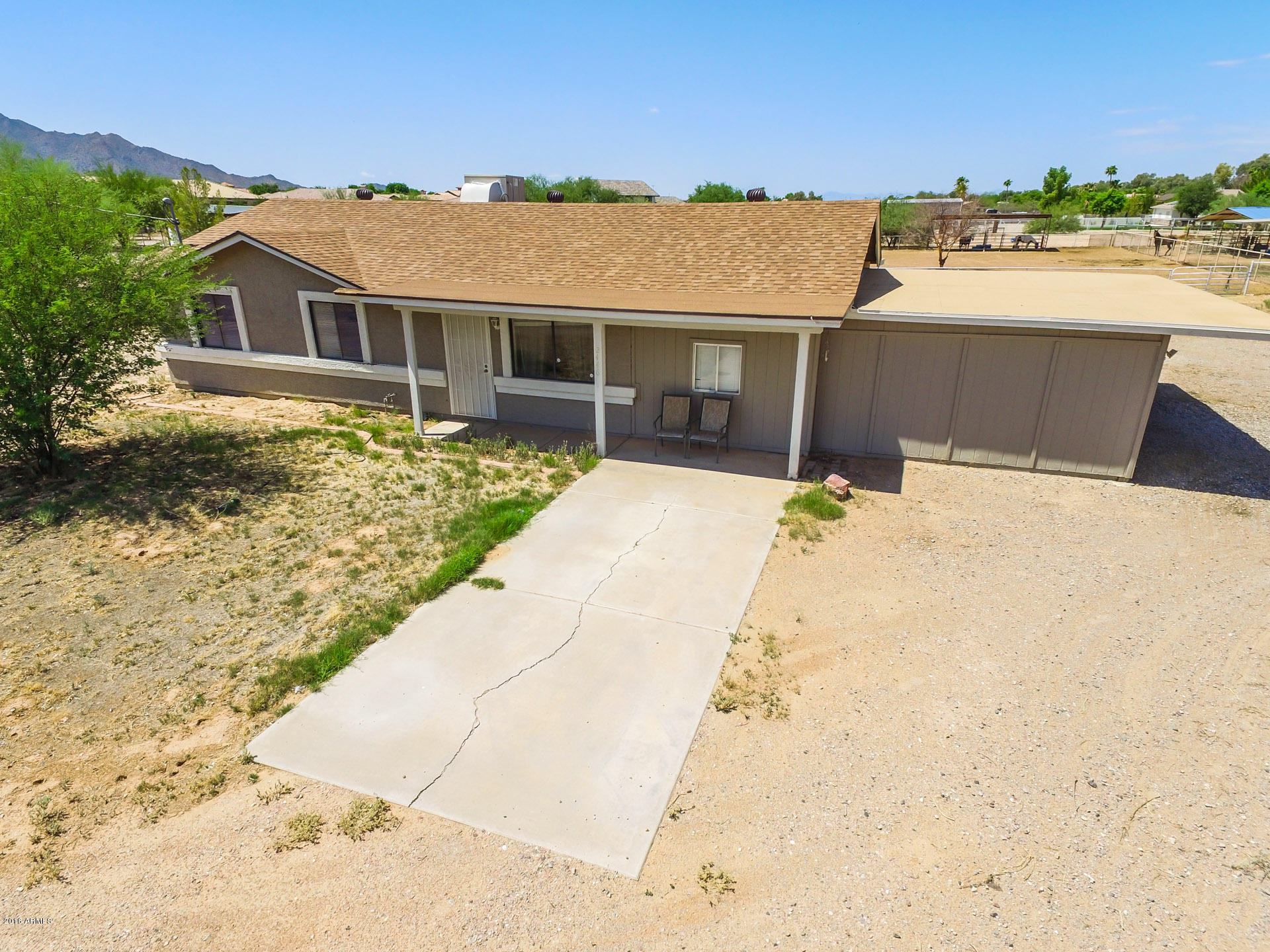 24460 South Sossaman Road Queen Creek, AZ 85142 - Photo 3 of 29 front 3