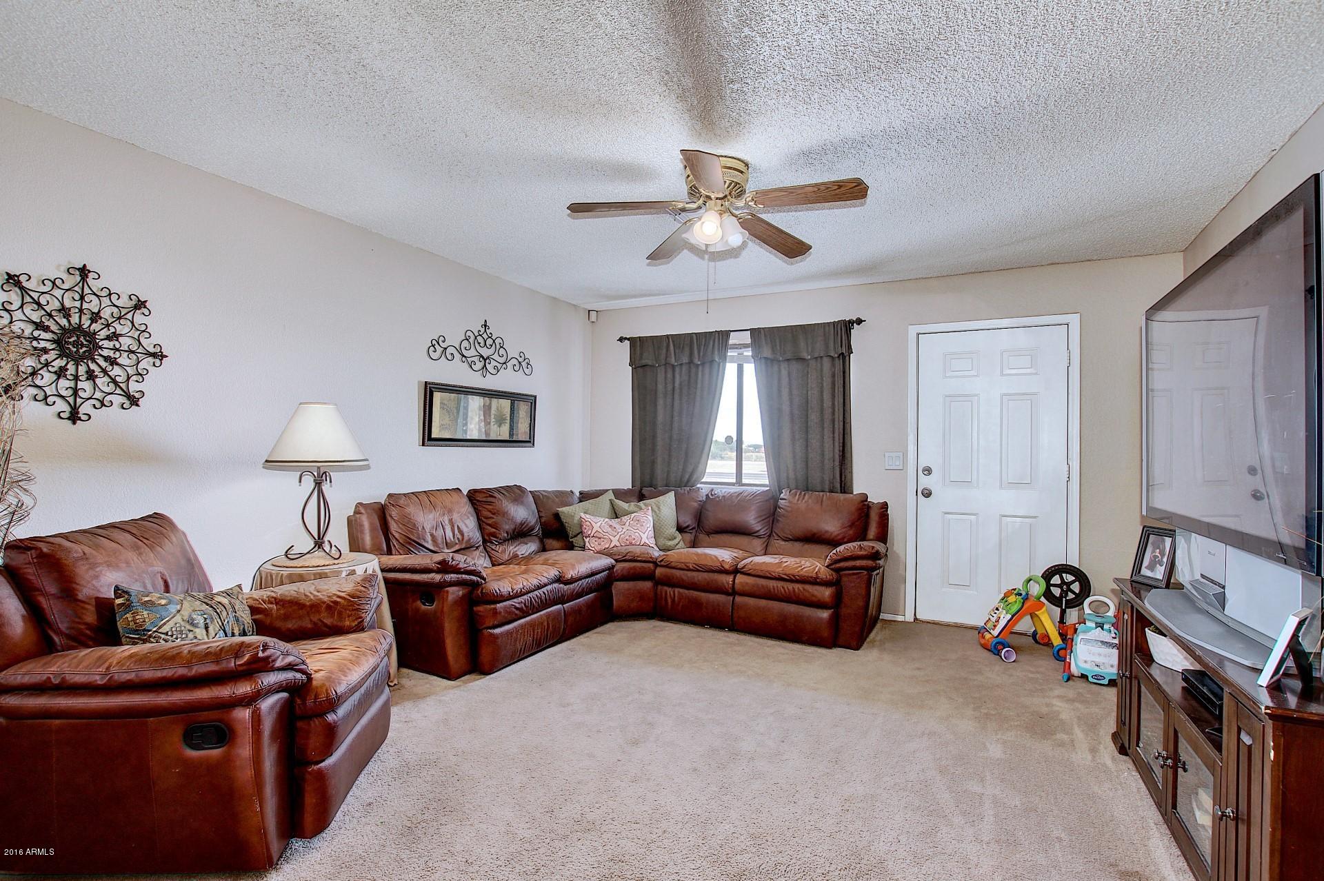 24460 South Sossaman Road Queen Creek, AZ 85142 - Photo 5 of 29 Living room